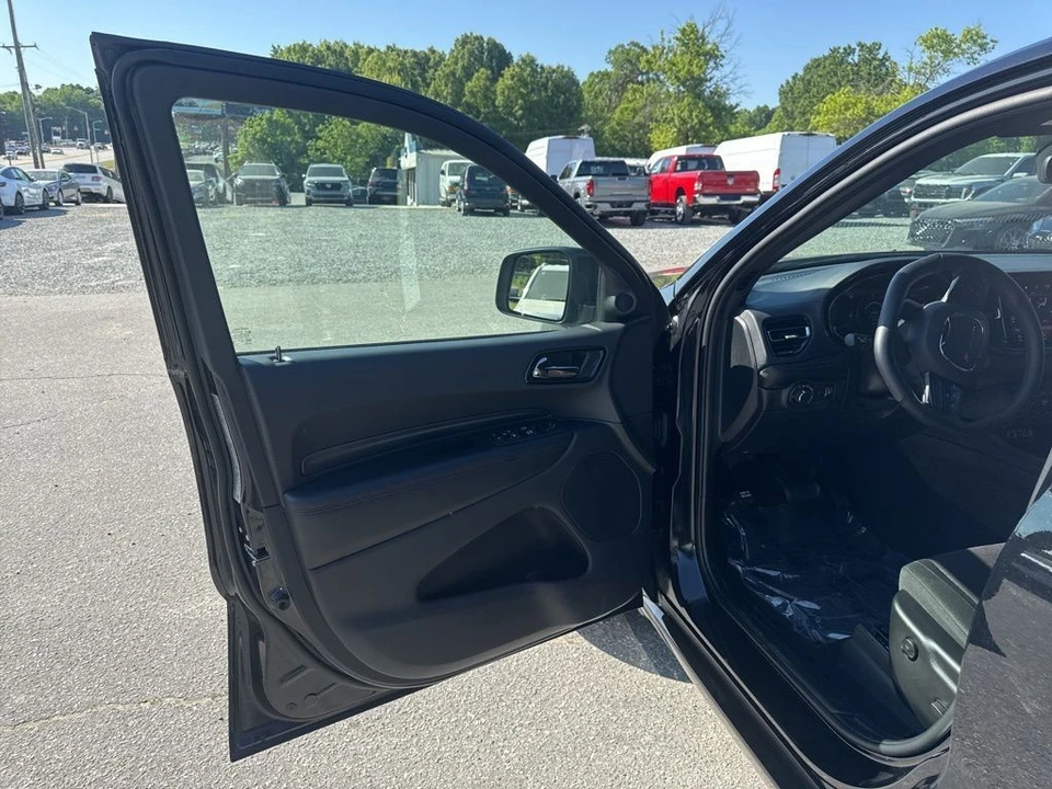 2026 Dodge Durango 3rd Gen - Image 25 of 31