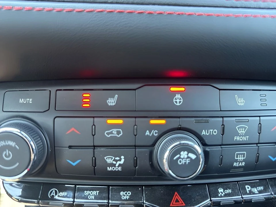 2026 Dodge Durango 3rd Gen - Image 19 of 31