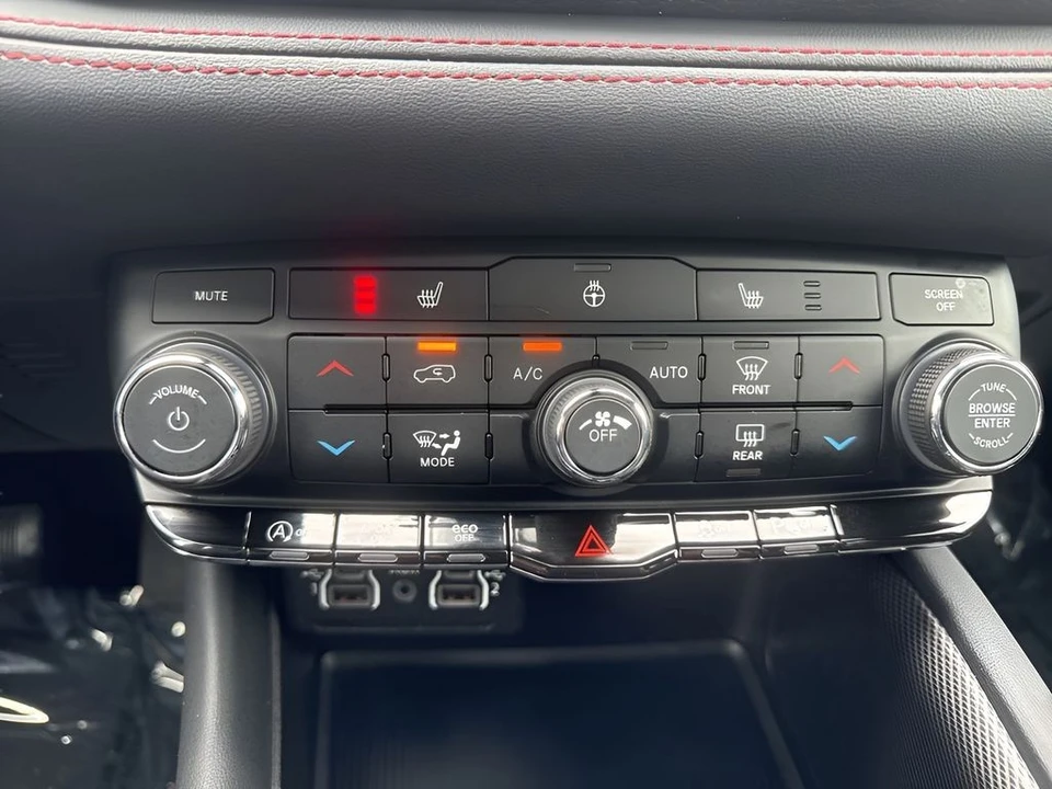 2026 Dodge Durango 3rd Gen - Image 18 of 31