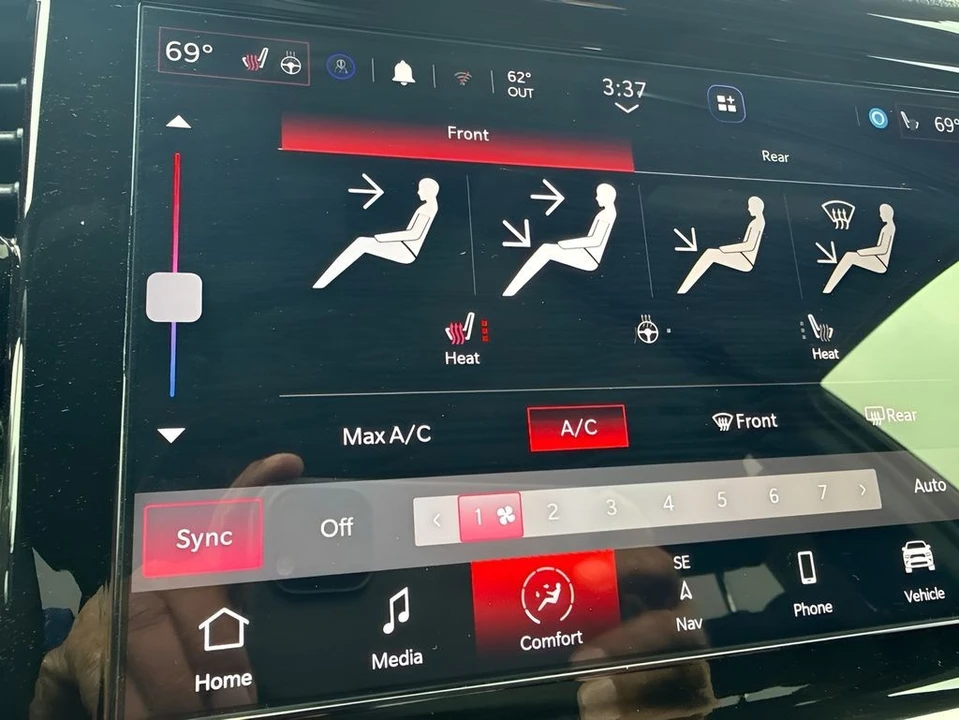 2026 Dodge Durango 3rd Gen - Image 14 of 31