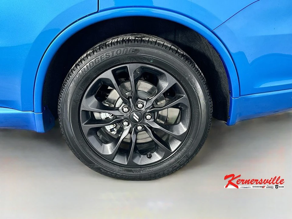 2026 Dodge Durango 3rd Gen - Image 16 of 21