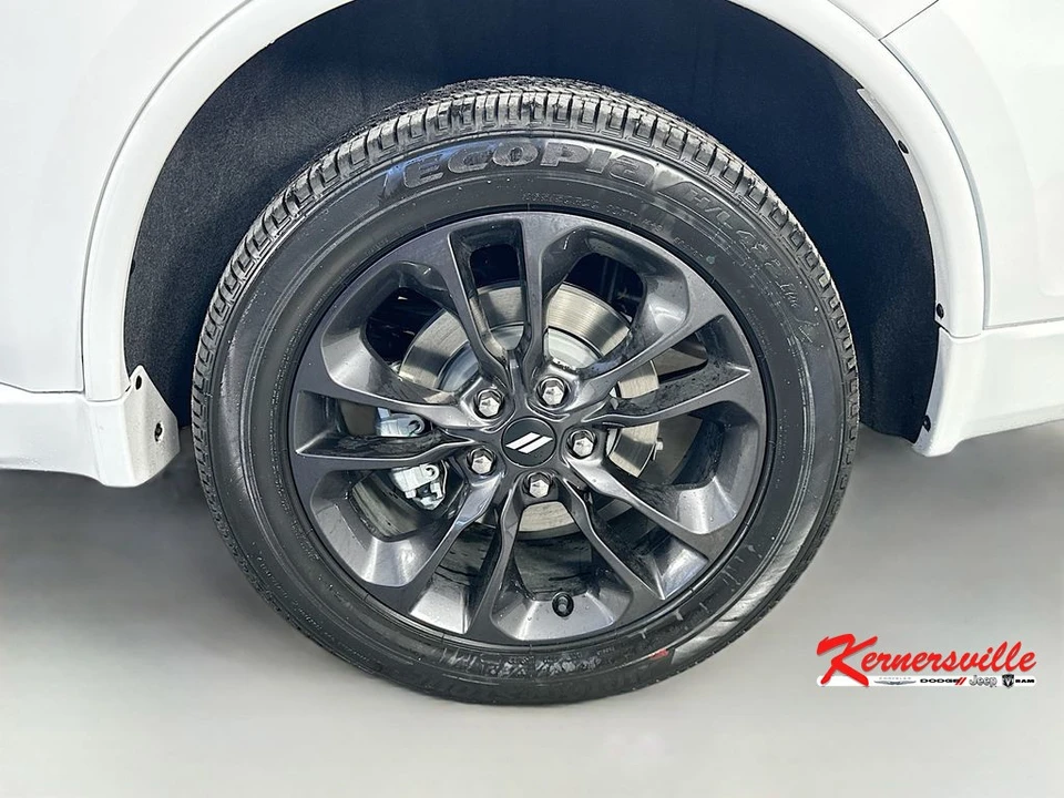 2026 Dodge Durango 3rd Gen - Image 16 of 21
