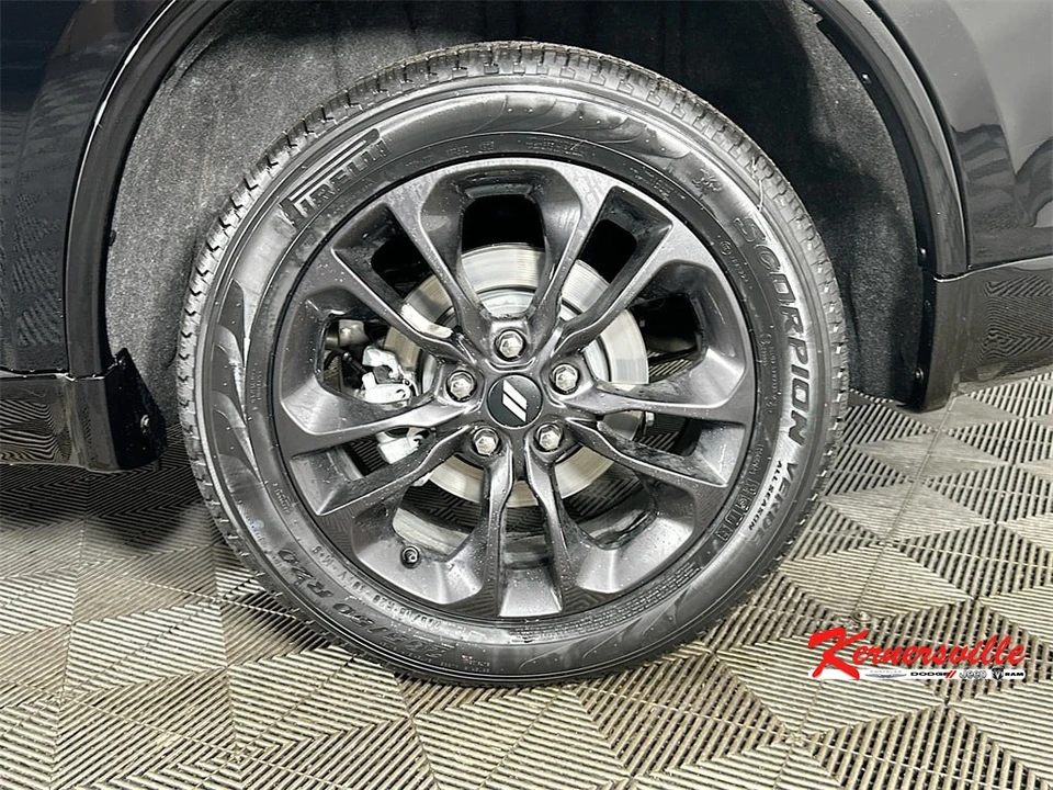2026 Dodge Durango 3rd Gen - Image 17 of 21