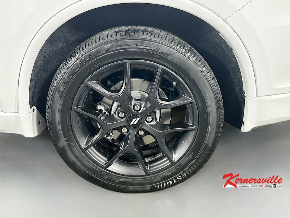 2026 Dodge Durango 3rd Gen - Image 17 of 21