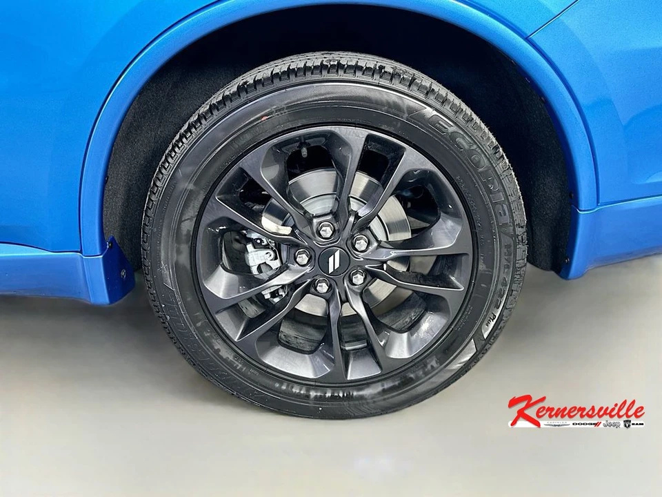 2026 Dodge Durango 3rd Gen - Image 16 of 21