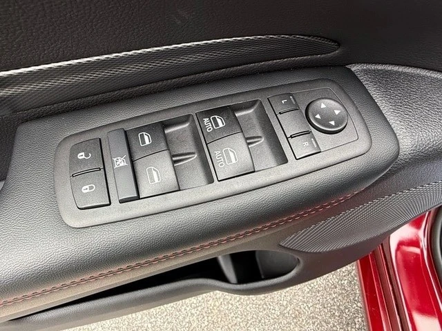 2026 Dodge Durango 3rd Gen - Image 13 of 31