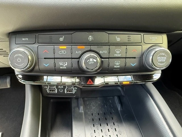 2026 Dodge Durango 3rd Gen - Image 29 of 31