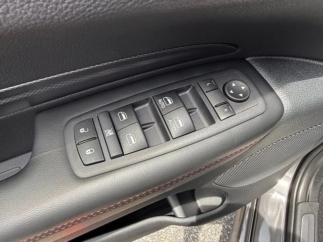 2026 Dodge Durango 3rd Gen - Image 13 of 31