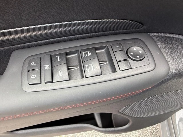 2026 Dodge Durango 3rd Gen - Image 14 of 31