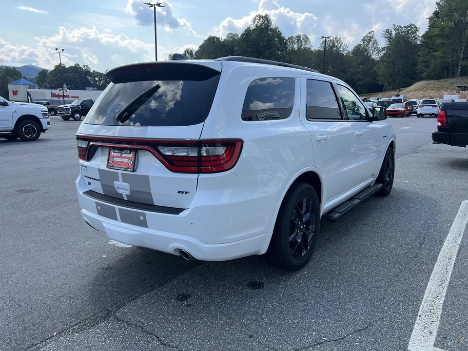 2026 Dodge Durango 3rd Gen - Image 3 of 21