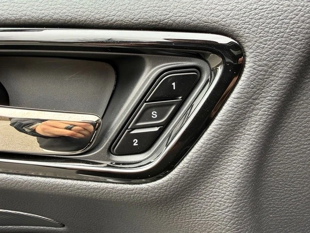2026 Dodge Durango 3rd Gen - Image 13 of 21