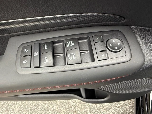 2026 Dodge Durango 3rd Gen - Image 14 of 31