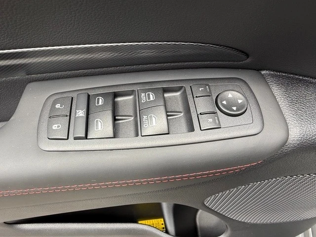 2026 Dodge Durango 3rd Gen - Image 14 of 31