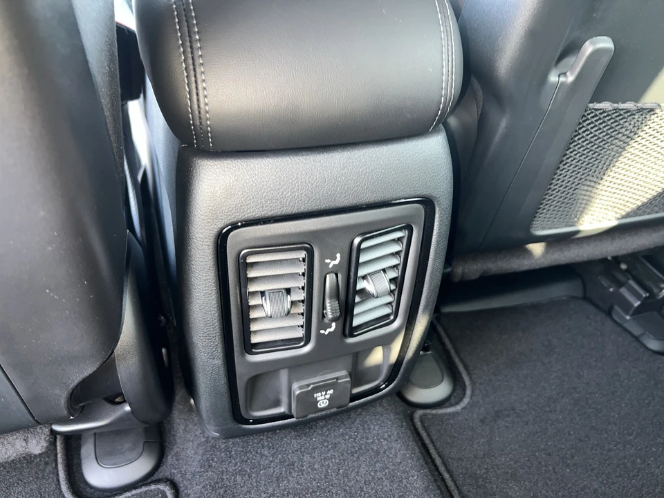 2026 Dodge Durango 3rd Gen - Image 12 of 27