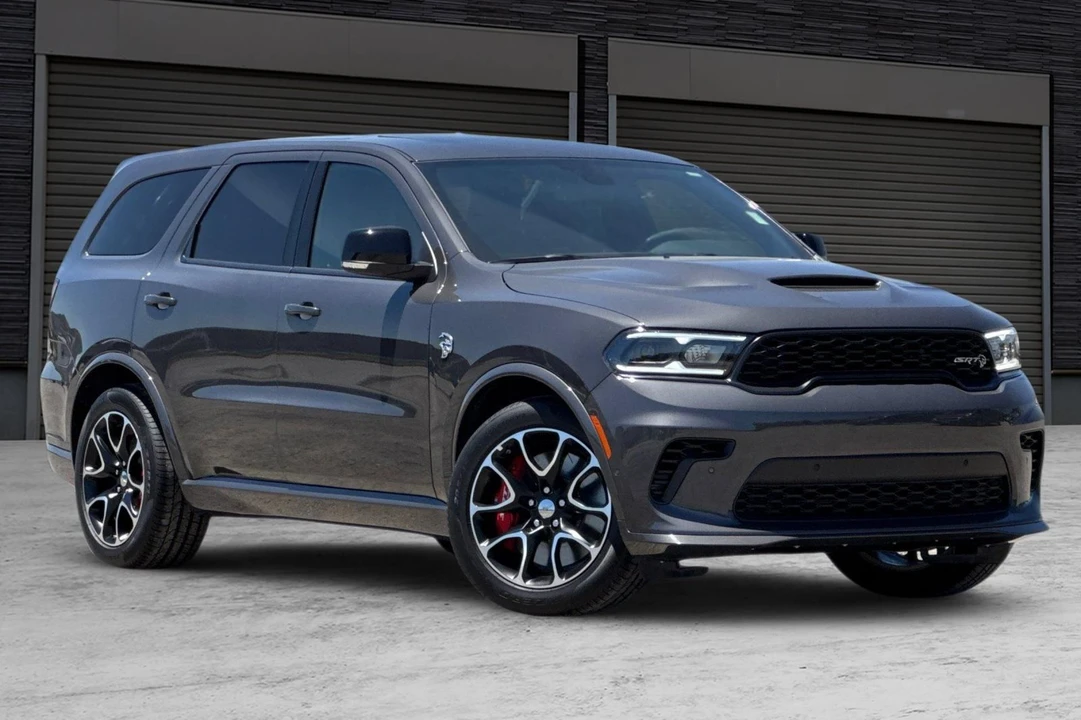 2026 Dodge Durango SRT Hellcat 3rd Gen - Image 2 of 31