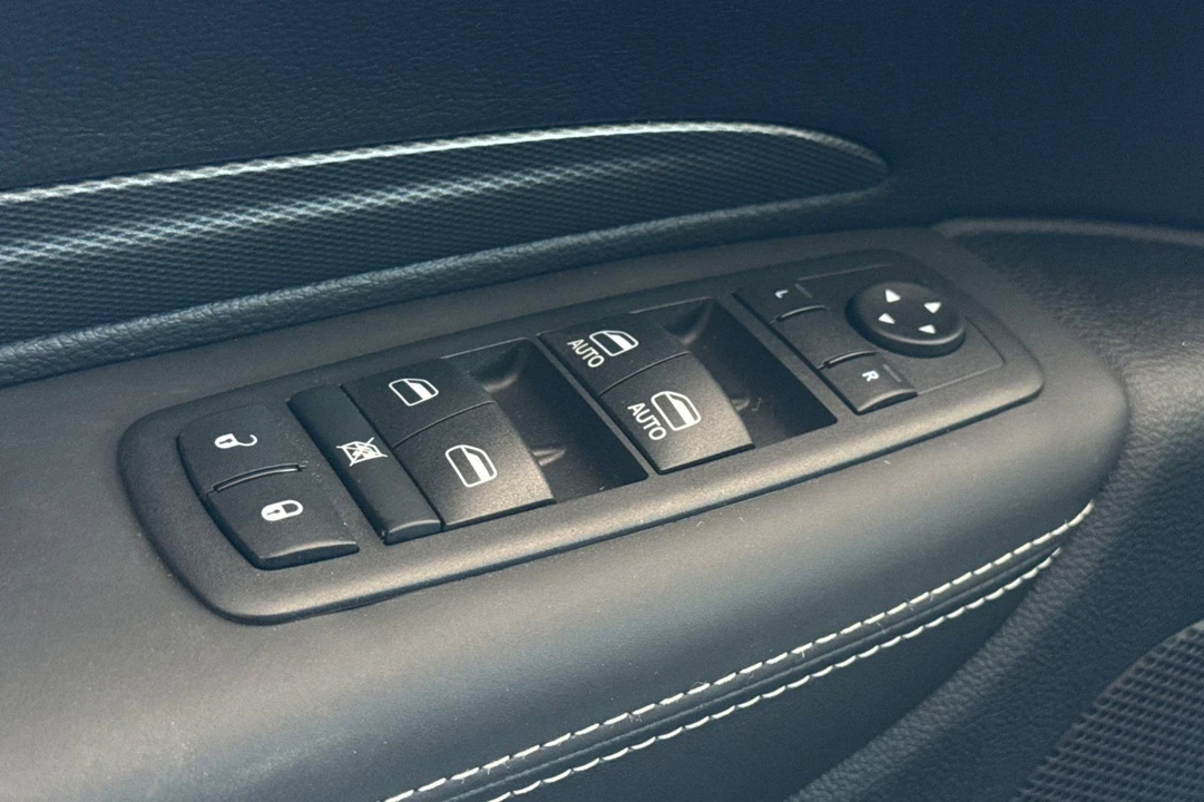2026 Dodge Durango SRT Hellcat 3rd Gen - Image 13 of 31