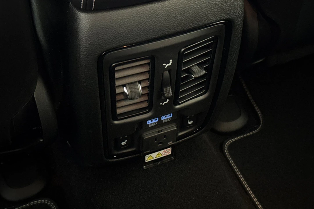 2026 Dodge Durango SRT Hellcat 3rd Gen - Image 15 of 31