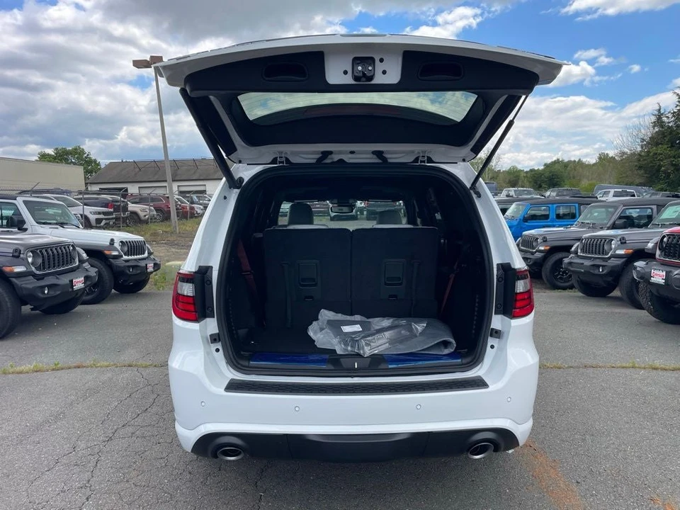 2026 Dodge Durango SRT Hellcat 3rd Gen - Image 13 of 31