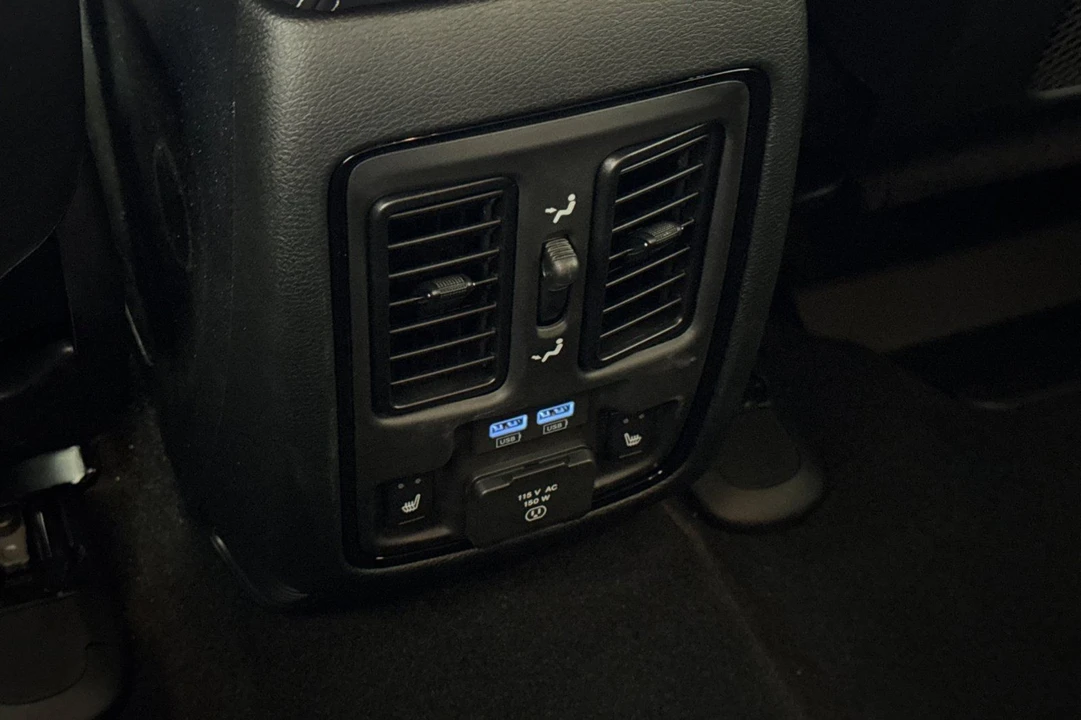 2026 Dodge Durango SRT Hellcat 3rd Gen - Image 15 of 31