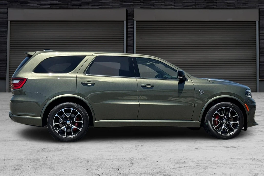 2026 Dodge Durango SRT Hellcat 3rd Gen - Image 3 of 31