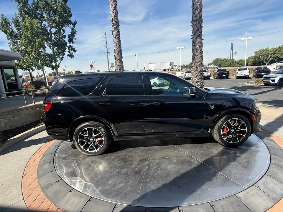 2026 Dodge Durango SRT Hellcat 3rd Gen - Image 4 of 13