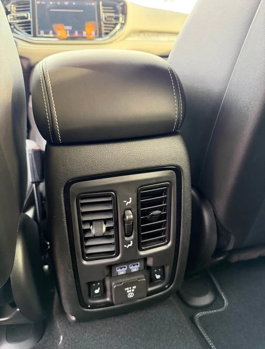 2026 Dodge Durango SRT Hellcat 3rd Gen - Image 12 of 17