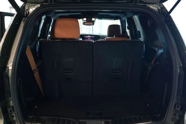 2026 Dodge Durango SRT Hellcat 3rd Gen - Image 8 of 20