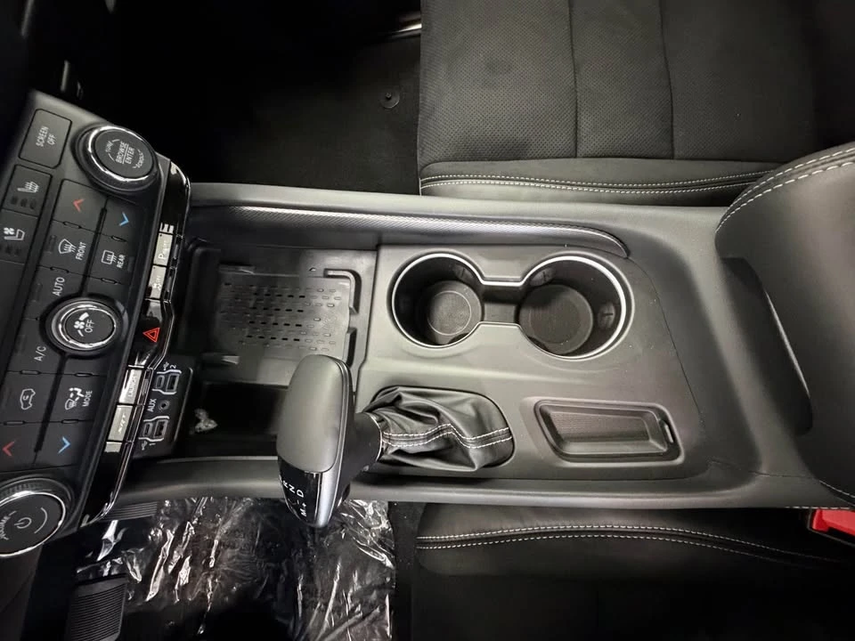 2026 Dodge Durango SRT Hellcat 3rd Gen - Image 8 of 10