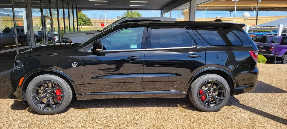 2026 Dodge Durango SRT Hellcat 3rd Gen - Image 7 of 8
