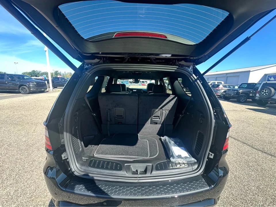 2026 Dodge Durango SRT Hellcat 3rd Gen - Image 8 of 15