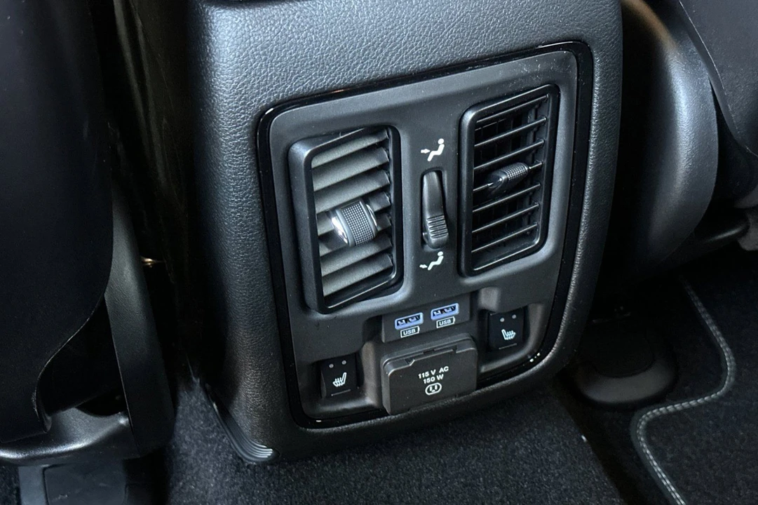 2026 Dodge Durango SRT Hellcat 3rd Gen - Image 13 of 31
