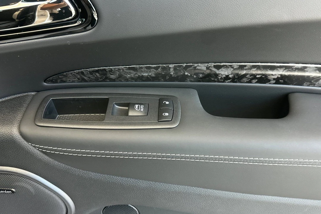 2026 Dodge Durango SRT Hellcat 3rd Gen - Image 19 of 31