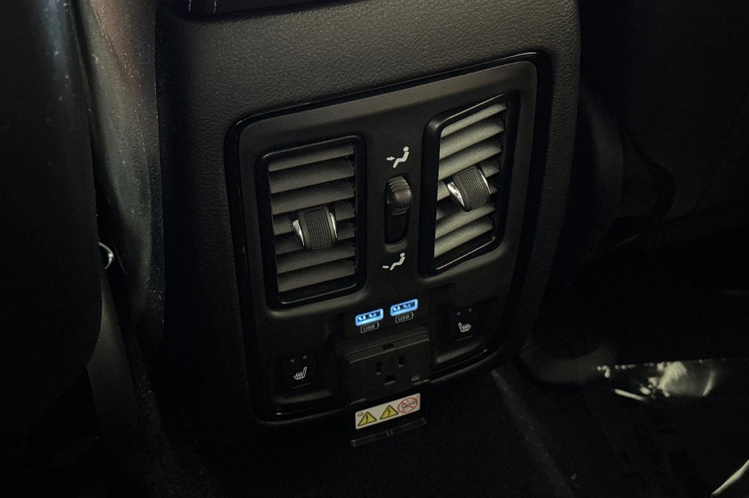 2026 Dodge Durango SRT Hellcat 3rd Gen - Image 15 of 31