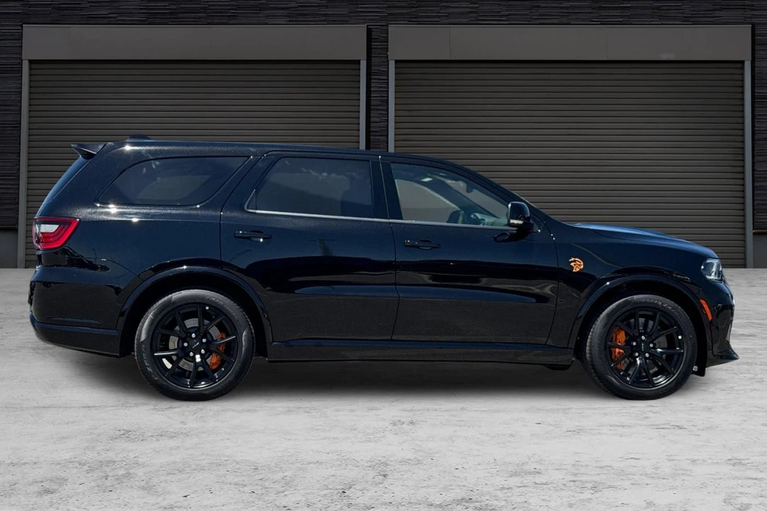 2026 Dodge Durango SRT Hellcat 3rd Gen - Image 3 of 31