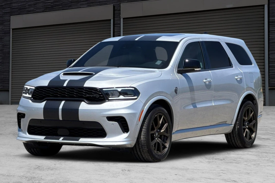 2026 Dodge Durango SRT Hellcat 3rd Gen - Image 9 of 31