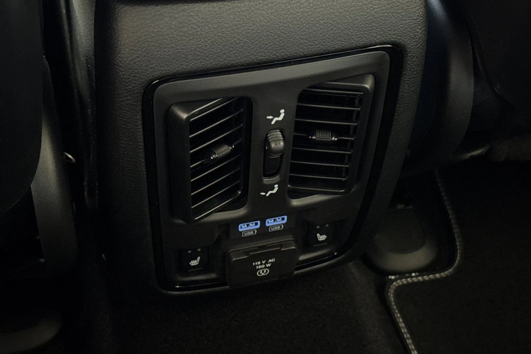 2026 Dodge Durango SRT Hellcat 3rd Gen - Image 15 of 31