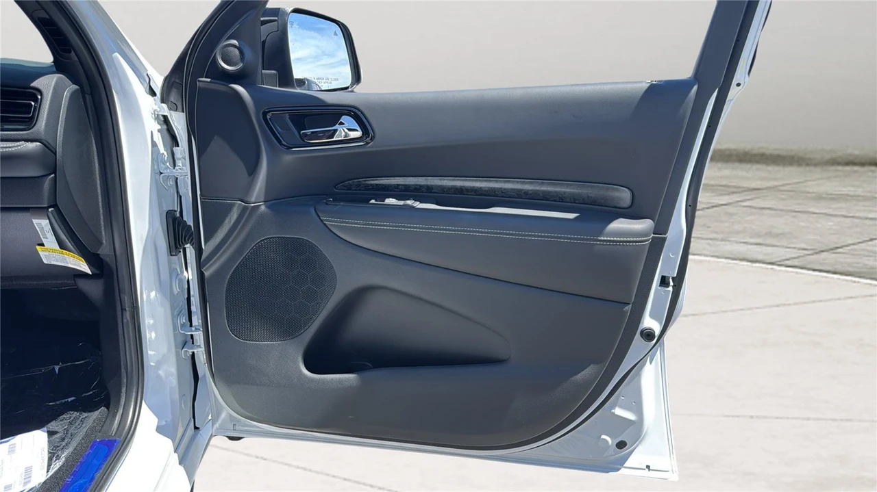 2026 Dodge Durango 3rd Gen - Image 20 of 31