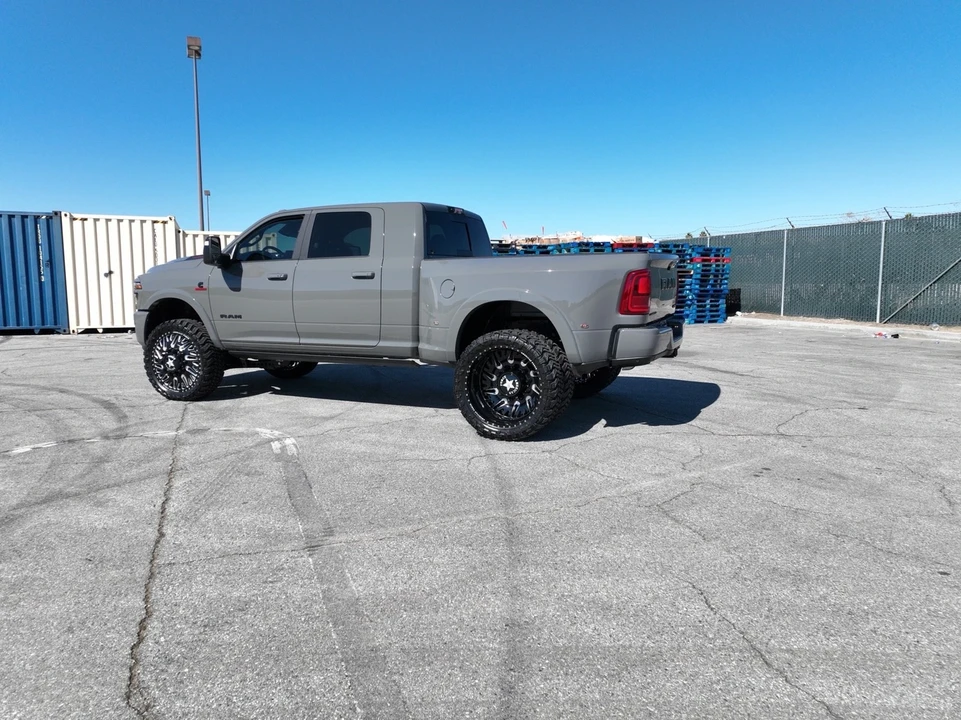 2026 Ram 3500 - Image 6 of 13