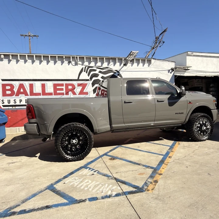 2026 Ram 3500 - Image 8 of 13