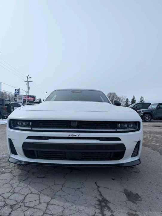 2026 Dodge Challenger - Image 3 of 17