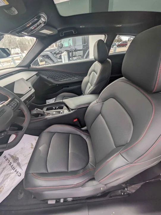 2026 Dodge Challenger - Image 16 of 17