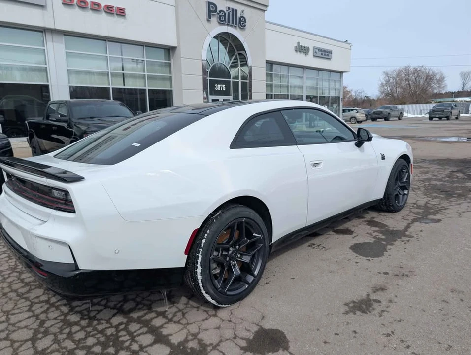 2026 Dodge Challenger - Image 4 of 17