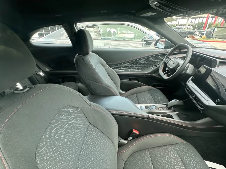 2026 Dodge Challenger - Image 14 of 17
