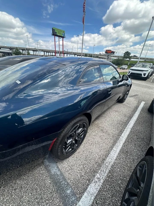 2026 Dodge Challenger - Image 9 of 17