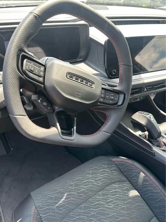 2026 Dodge Challenger - Image 8 of 13
