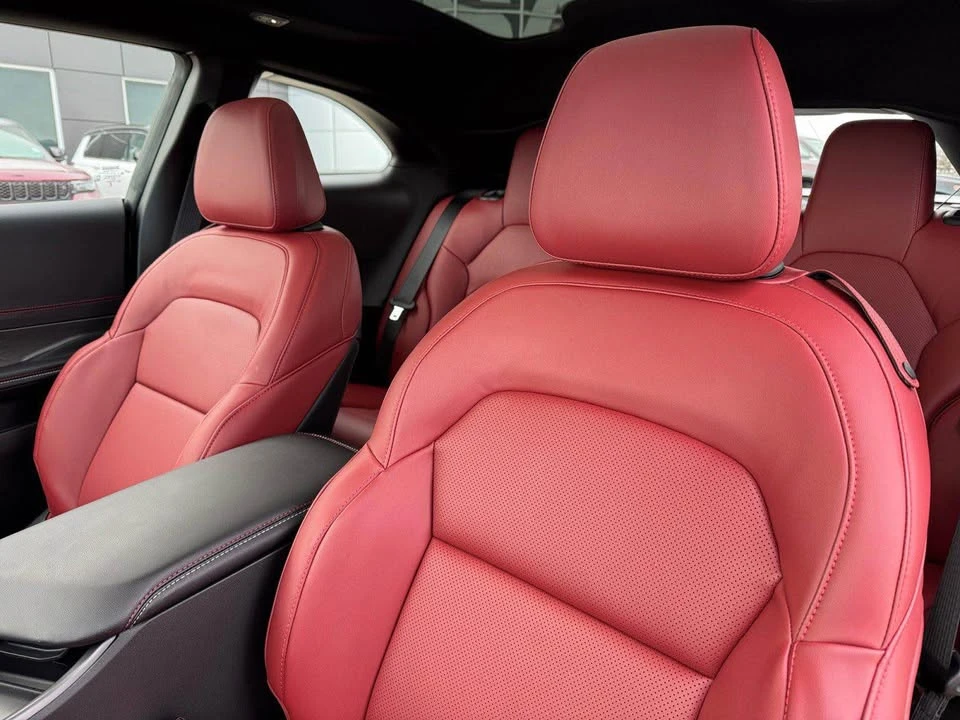 2026 Dodge Charger 8th Gen - Image 12 of 19
