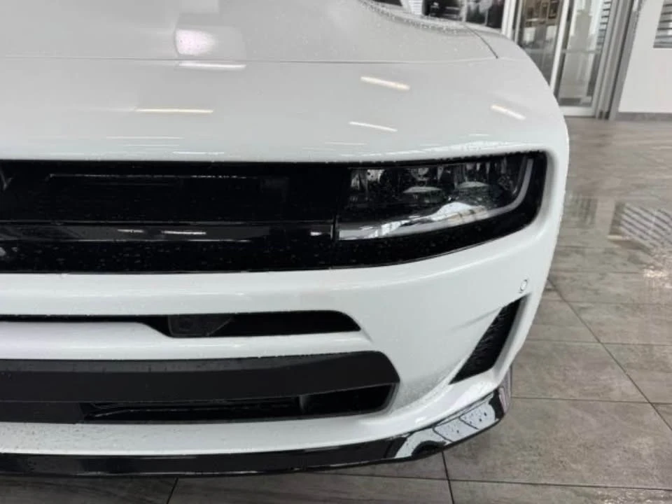 2026 Dodge Charger 8th Gen - Image 9 of 20