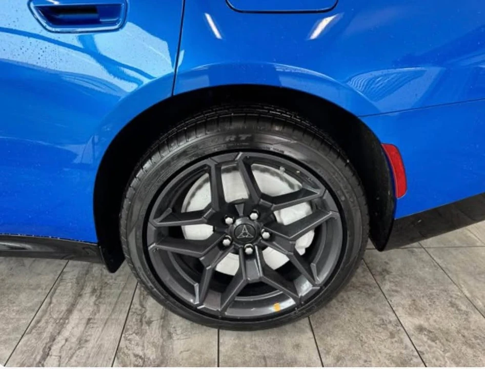 2026 Dodge Charger 8th Gen - Image 5 of 19