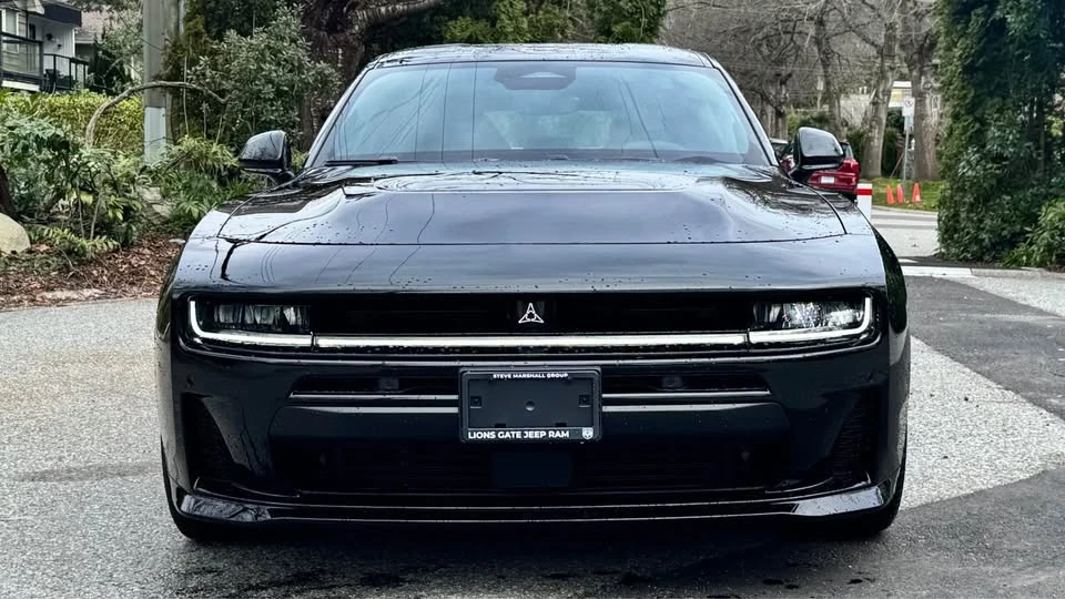 2026 Dodge Charger 8th Gen - Image 2 of 20