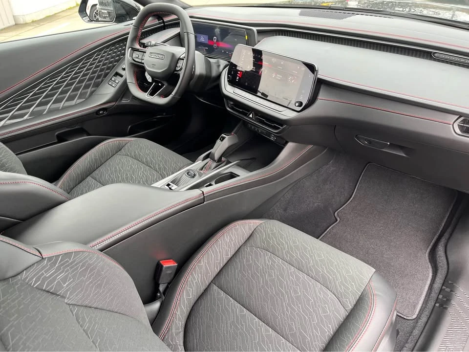 2026 Dodge Charger 8th Gen - Image 5 of 19